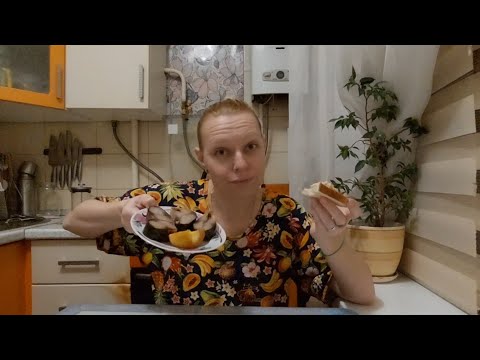 Видео: Мукбанг скумбрия и запеченый карп с картошкой!