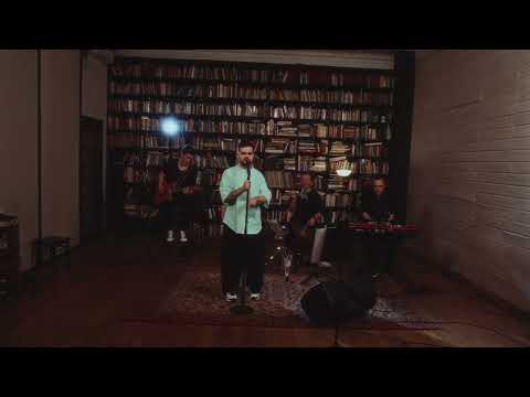 Видео: Артюша Пакеджян - "Я болен тобой" (Cover) 