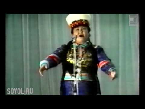 Видео: Кадры с номинации "народная песня" \ "Алтаргана 2002 и 2004
