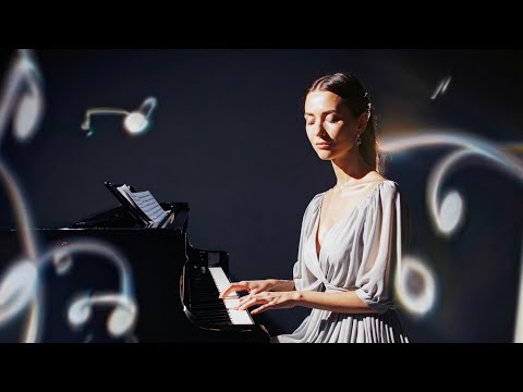 Видео: Сирени стихли... - Авторська пісня Олени Рассуждай