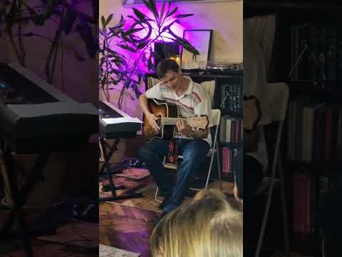 Видео: Квартирник у Неволина. 01.11.25.