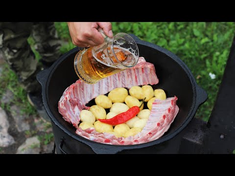 Видео: РЕБРА В ОСТРОЙ ГЛАЗУРИ С МОЛОДЫМ КАРТОФЕЛЕМ В КАЗАНЕ