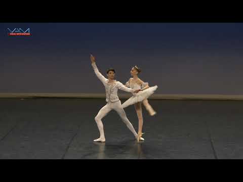 Видео: Па де де  из балета Спящая красавица