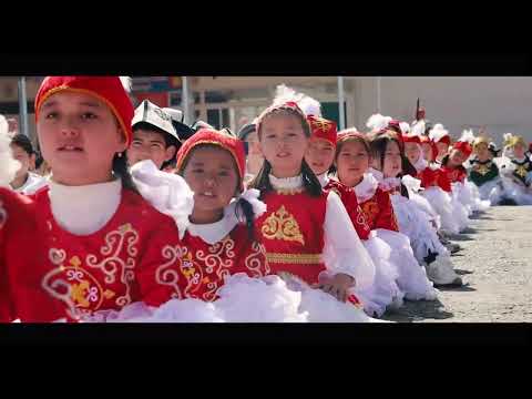 Видео: "Жердеген жети аймакты ,Урпагың айтат Манасты" аттууМанас айтуу иш чарасы #20 О.Маканов Орто мектеби