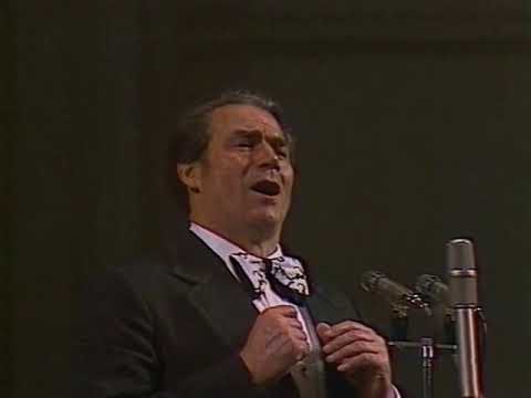 Видео: Дмитрий Гнатюк "Серенада" 1977 год