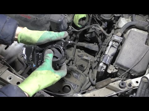 Видео: Замена подушек двигателя 2AZ на Toyota RAV4 2,4 Тойота Рав 4 2010  2часть