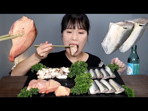 Видео: Желтый камень, сашими, сожу мукбанг ASMR