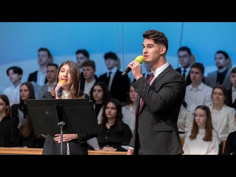 Видео: Пение «Держи меня» — дуэт Давид и Эвника Кухарь