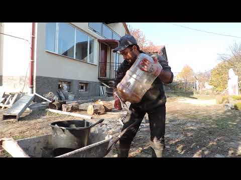 Видео: КАК ОТМЫТЬ БУТЫЛЬ ОТ ВСЕ ЧТО УГОДНО)))