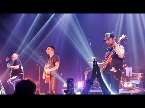Видео: Нэил Шери - "С тобой" @ Live in Moscow, 26.03.2023