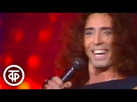 Видео: Валерий Леонтьев "Белый снег". Новогодний Голубой огонек (1989)