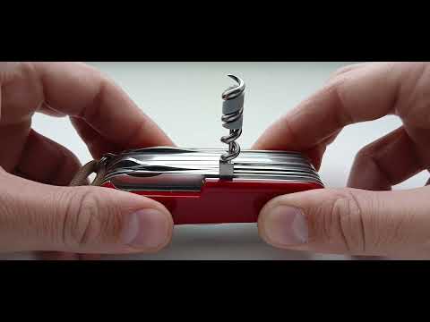 Видео: Швейцарський багатофункціональний ніж Victorinox SwissChamp red 1.6795