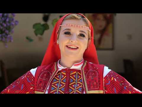 Видео: София Юсева - Гледай ме гледай