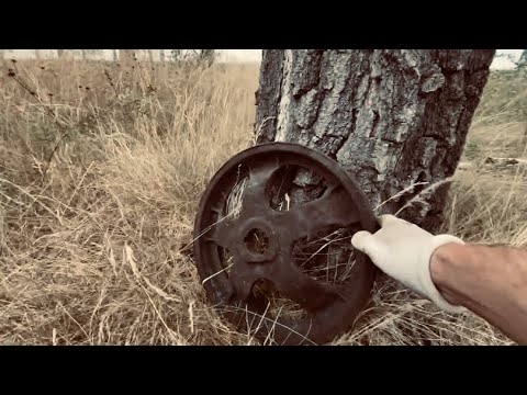 Видео: ПОСРЕДИ ПОЛЯ НАШЁЛ ПОСАДКУ В КОТОРОЙ НИКТО НЕ КОПАЛ! Коп металла 2023