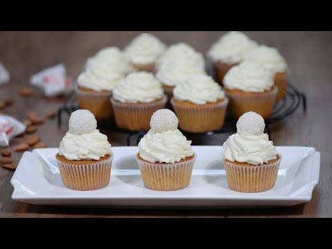 Видео: Капкейки РАФАЭЛЛО/ Cupcake Rafaello Barinov Кокосовые капкейки