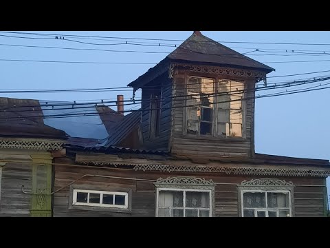 Видео: Город Мышкин: засып и допотопные здания • Рекомендую посетить этот старый город с хорошим вайбом!