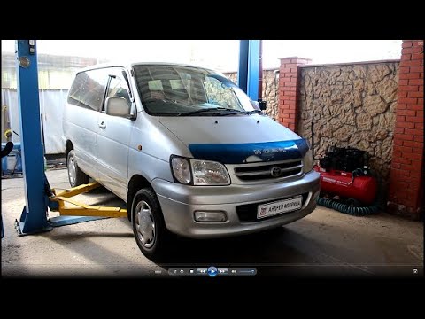 Видео: Замена пыльника наружного привода на Toyota Noah 3S FE Тойота Ноах 2000 года