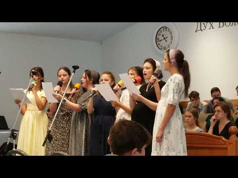 Видео: Жизнь проносится быстрым потоком | Семья Емчук