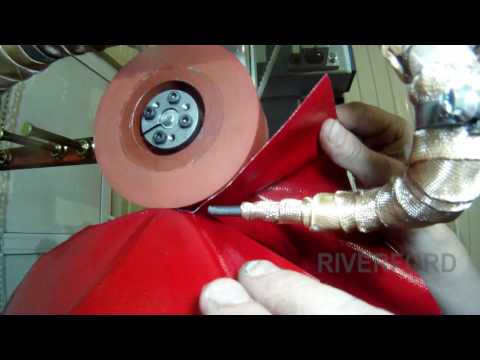 Видео: варим гермоупаковку на станке. Riverford.