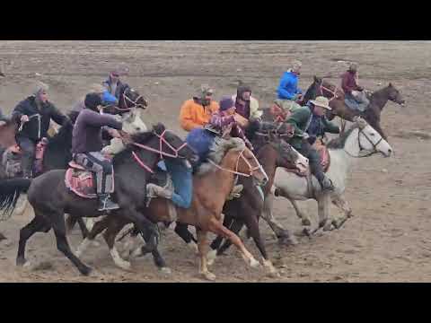 Видео: бузкаши аз номи мардуми Сагирдашт кисми 3