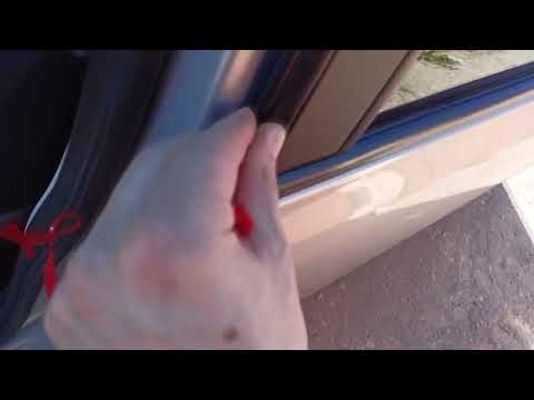 Видео: Установка уплотнителя дверей РКИ - 19. На LADA Granta FL!