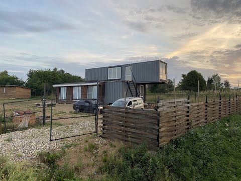 Видео: Дом из морского контейнера. Каркас.Окна.Подготовка к утеплению.