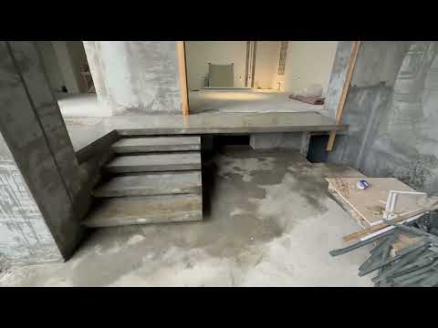Видео: Консольная лестница , лестница на косоуре , лестница без опор , парящая лестница(89639875252)