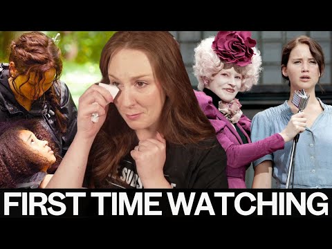 Видео: Как я так долго спал на «Голодных играх»? * Смотрю в первый раз * Реакция на фильм