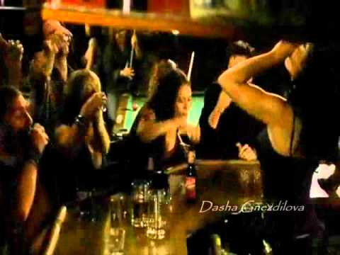 Видео: Деймон и Елена - Hurt