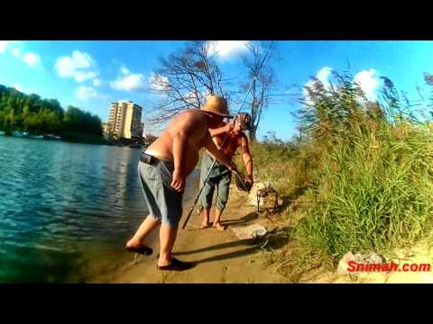 Видео: Риболов на морски кефал на Дяволска река - септември 2016