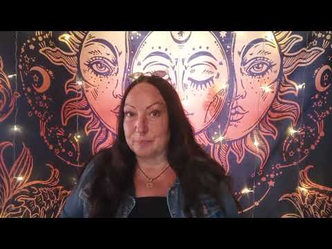 Видео: ЗНАКИ ОТ МИРА МЕРТВЫХ НА КЛАДБИЩЕ. КАК ПОСЕЩАТЬ КЛАДБИЩЕ БЕЗОПАСНО. ОТВЕЧАЮ НА ВАШИ ВОПРОСЫ.