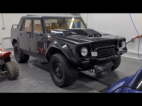 Видео: Lamborghini LM002: предок Urus до сих пор в цене!