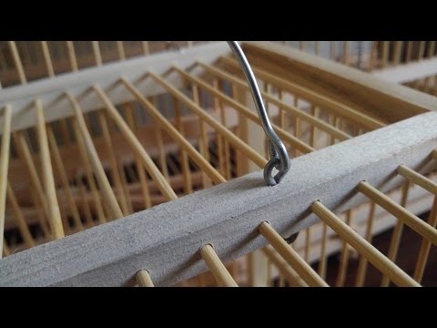 Видео: Изготовление клеток и западков. Проволочные крепления, ручки, шарниры.