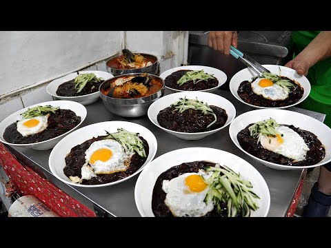 Видео: Действительно вкусно! Потрясающий кореец Jajangmyeon, Jjamppong Best 3 / Korean street food