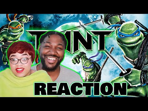 Видео: ПЕРВЫЙ РАЗ СМОТРИМ TMNT 07 || Реакция на фильм TMNT 2007