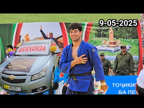 Видео: Шодмон Ризоев барандаи шоҳҷоиза дар Кангурт шуд.