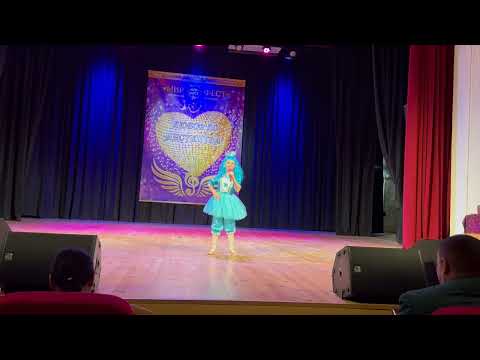 Видео: Мальвіна дівчинка із казки Єлизавета Лисак 2024