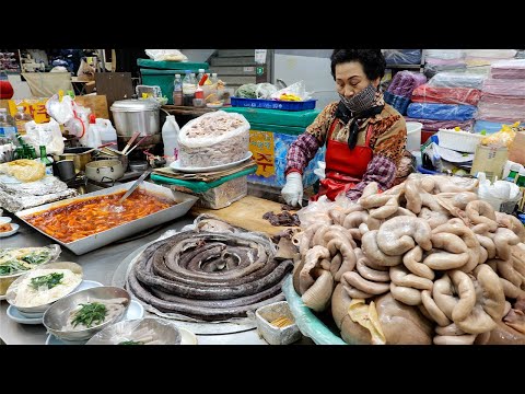 Видео: Корейская колбаса (SUNDAE) со свиной маткой / Продается бабушкой 39 лет на рынке, корейская еда