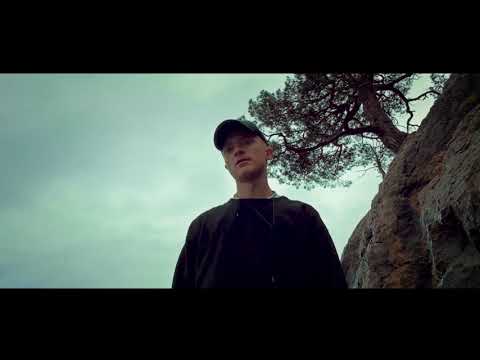 Видео: R.Riccardo - Ментол (ПРЕМЬЕРА КЛИПА 2021)