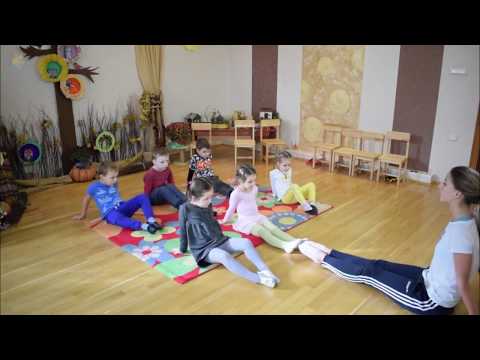 Видео: Хореография в детском саду/хореография с детьми 4-5 лет/хореография. разминка