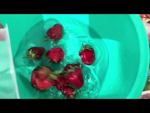 Видео: Клубника в шоколаде 🍓🍫