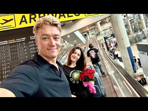 Видео: ПРИЛЕТЕЛА! АЭРОПОРТ БАНГКОКА. Что нужно знать по прилету в Таиланд? Жилье, связь, трансфер