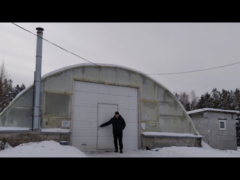 Видео: Что творится у нас В ТЕПЛИЦЕ? ОБЗОР РАСТЕНИЙ на 1 января!