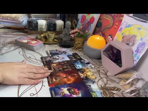 Видео: 🌸💕 ТАЙНИТЕ МИСЛИ И ЧУВСТВА НА ВАЖЕН ЧОВЕК ЗА ВАС… таро карти 🔮