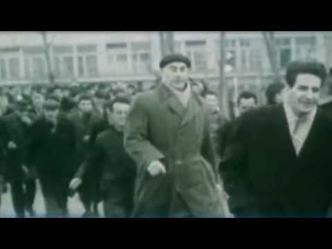 Видео: Един за всички, всички за Левски!