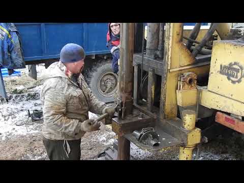 Видео: Бурение скважин на воду Зимой. Раменский район деревня Морозово
