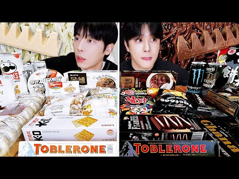 Видео: АСМР МУКБАНГ белая еда против черной! желе, конфеты, десерты(лапша, шоколад), круглосуточный магазин