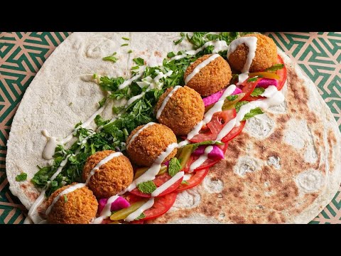 Видео: Как приготовить потрясающий ливанский фалафель и хумус | Lebanese Street Foods