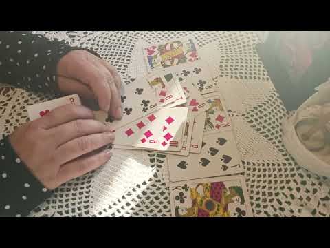 Видео: ♣️КОРОЛЬ И ЕГО ЖЕНЩИНЫ ❤️ И ♦️ДАМЫ? 🙈🥺🕛👣