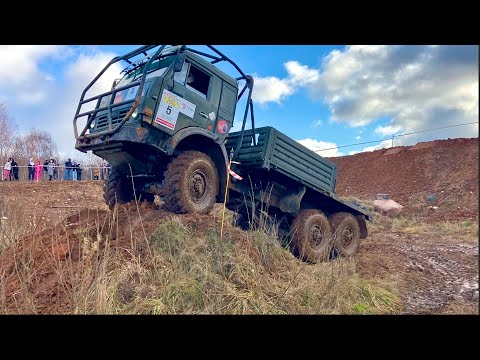 Видео: КАМАЗ против УРАЛ! Кто сильнее?